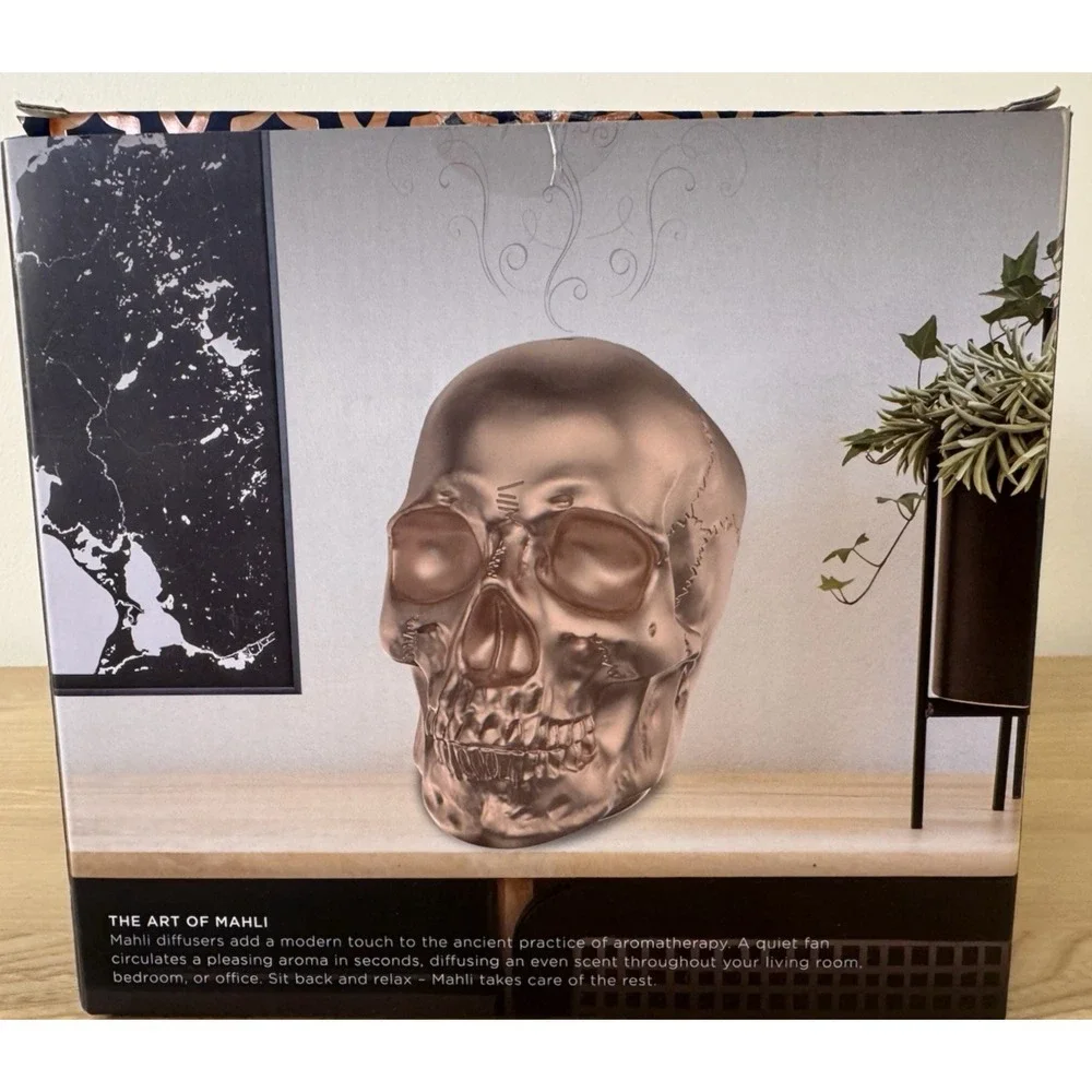 Mahli Spooky Skull Aroma Diffuser LED Oil Pad Halloween Open Box Complete